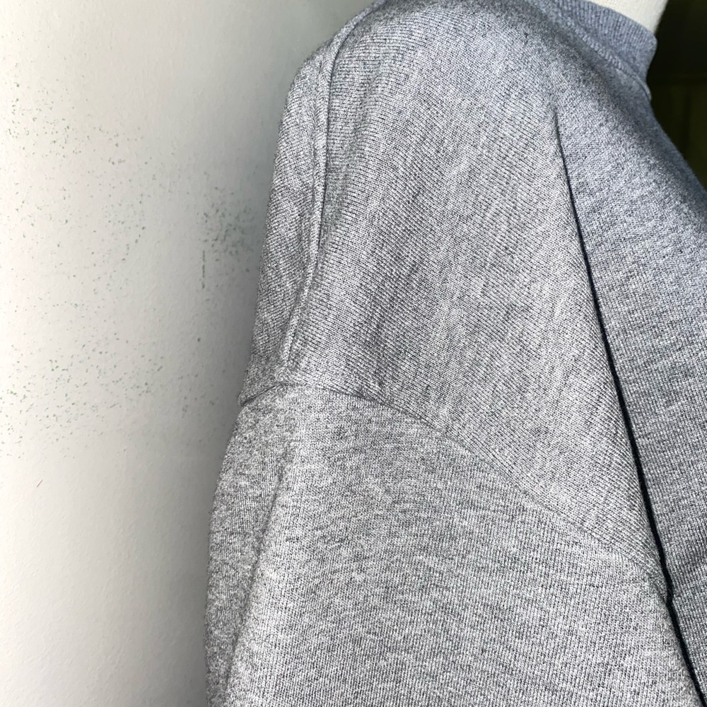 Maison Margiela cropped grey sweatshirt - Picture 5 of 11